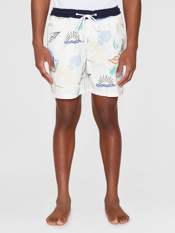 KnowledgeCotton Apparel - MEN Printed boardshorts - GOTS/Vegan Swimshorts 9920 White